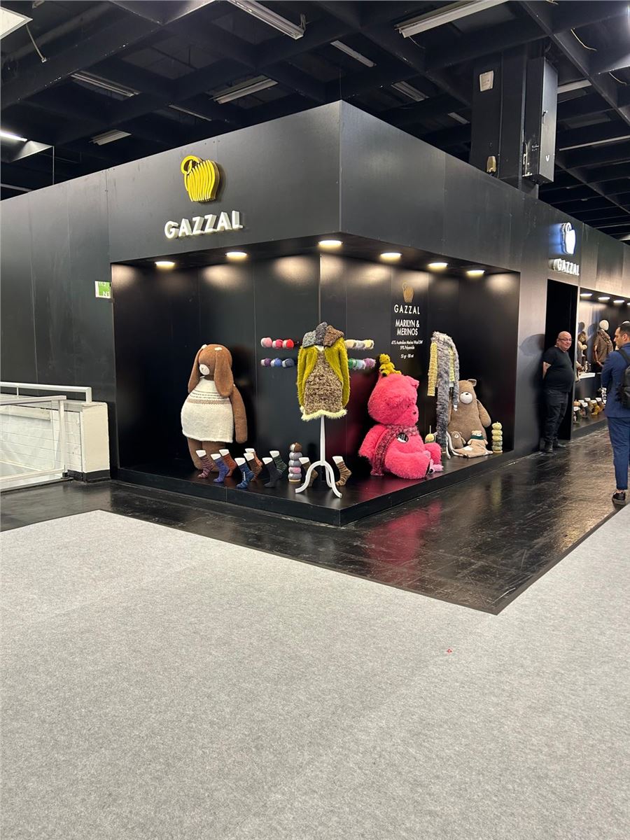 GAZZAL İPLİK STANDI 